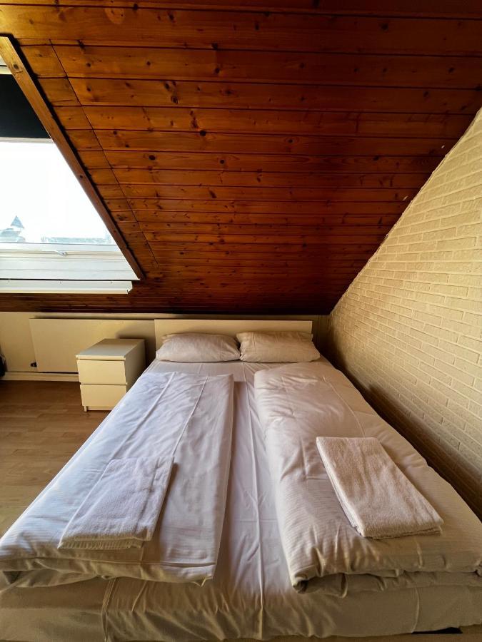 Urban Living On Worringer Apartment *