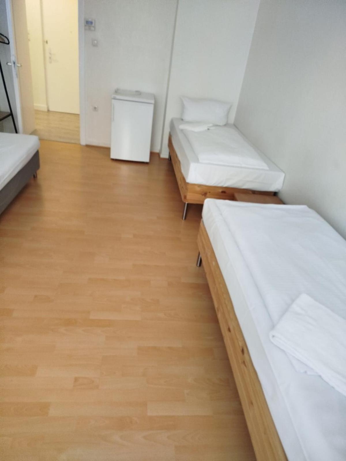 Urban Living On Worringer Apartment Dusseldorf